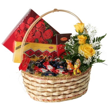 Flowers. All you need to say is here in this sweet selection of dreamy chocolate treats. It is the perfect gift