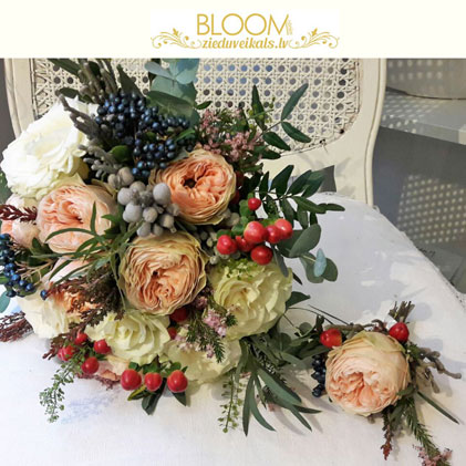 Flowers in Riga. Bridal Bouquet.

A wedding is a special event and each bridal bouquet is an individually made work of