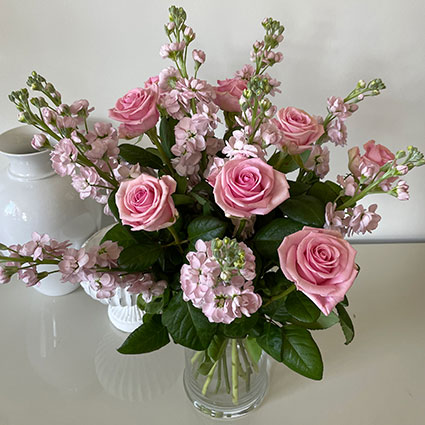 Matthiola and roses in a flower bouquet